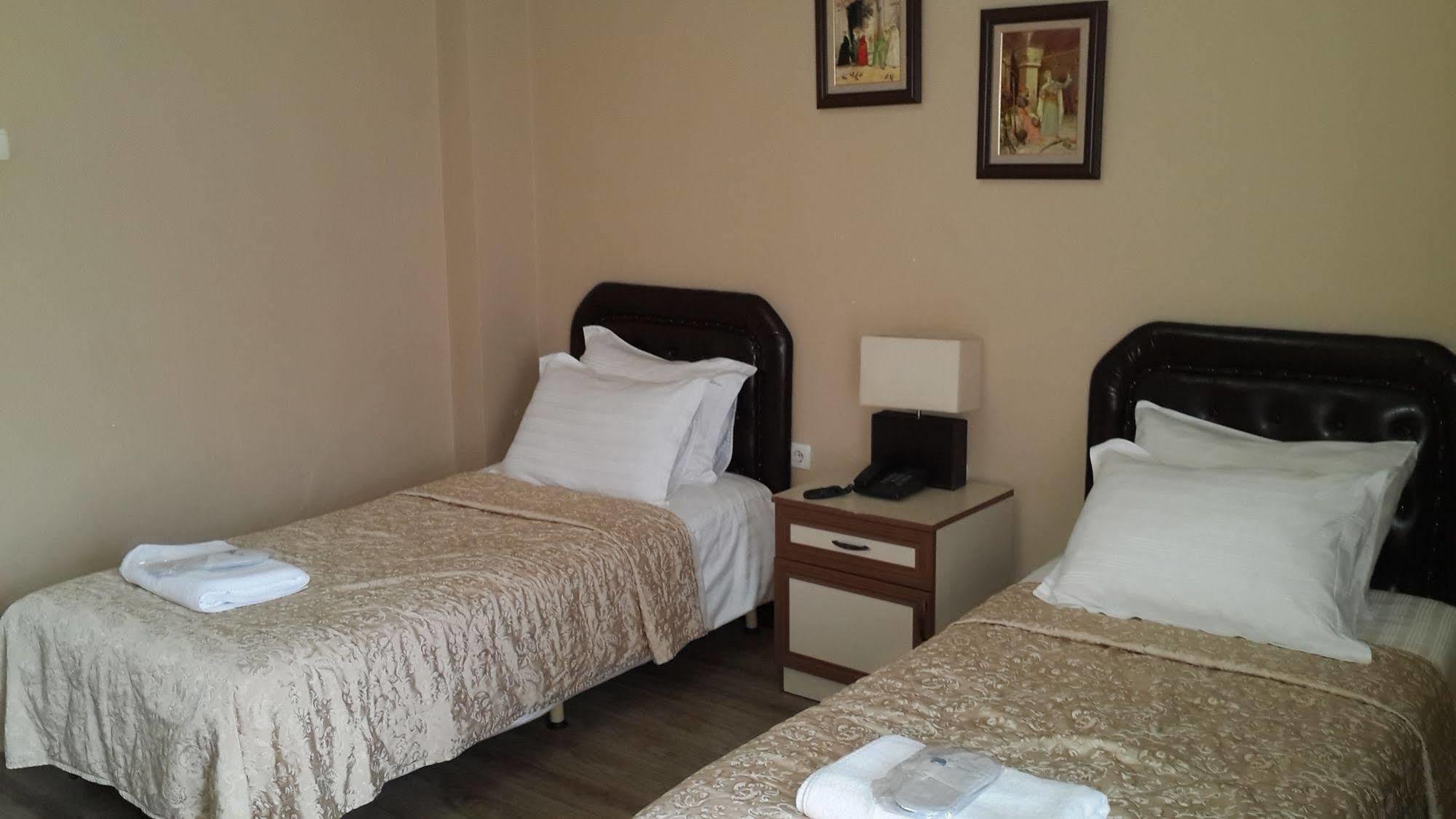 Seka Park Hotel Izmit Bagian luar foto