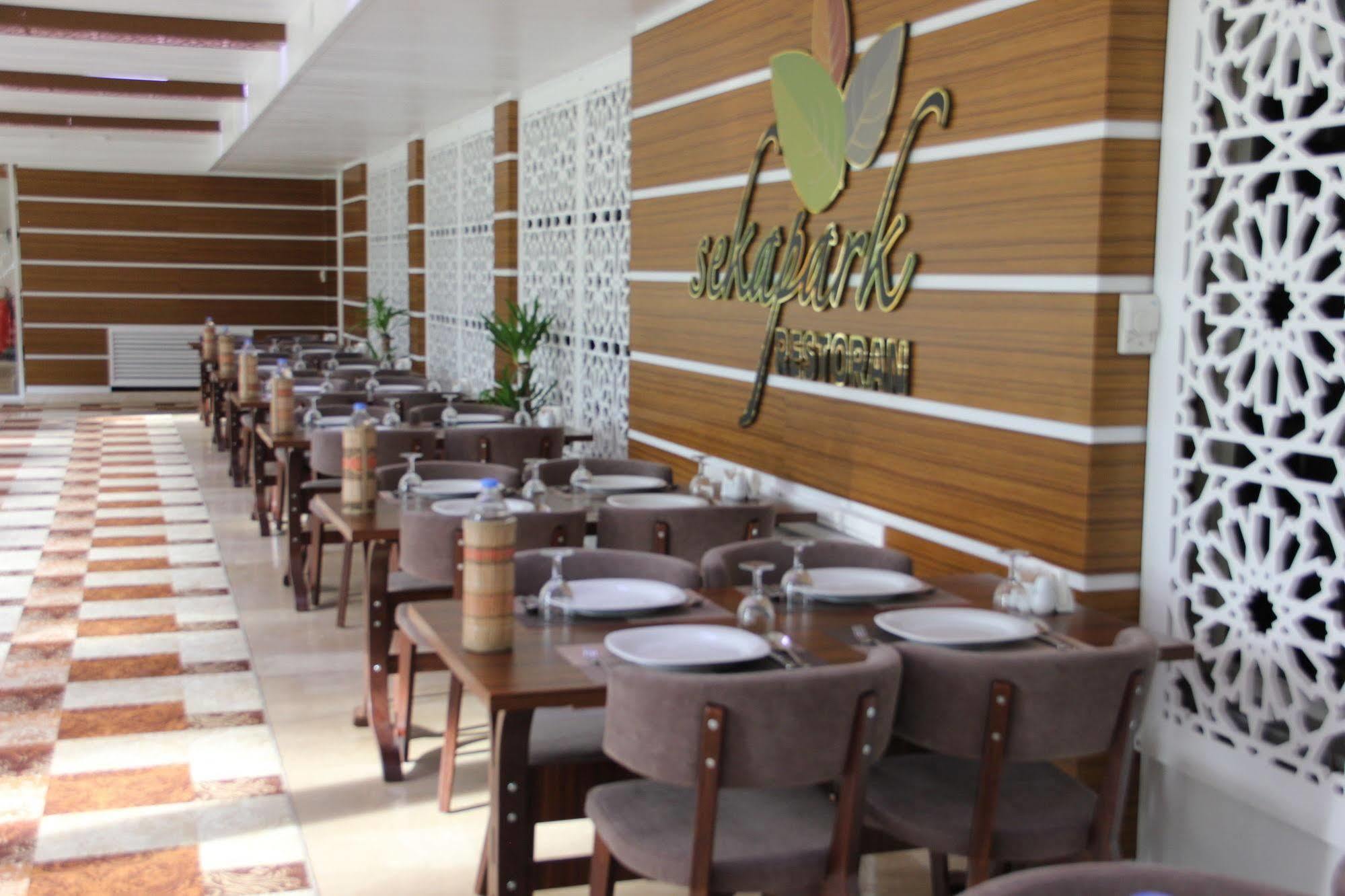 Seka Park Hotel Izmit Bagian luar foto